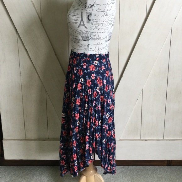 🍍Hollister Tropical High Low Stretch Skirt🍍 - Picture 2 of 6